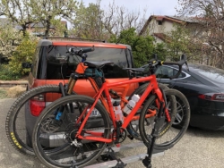 We like to be inconspicuous when we ride gravel